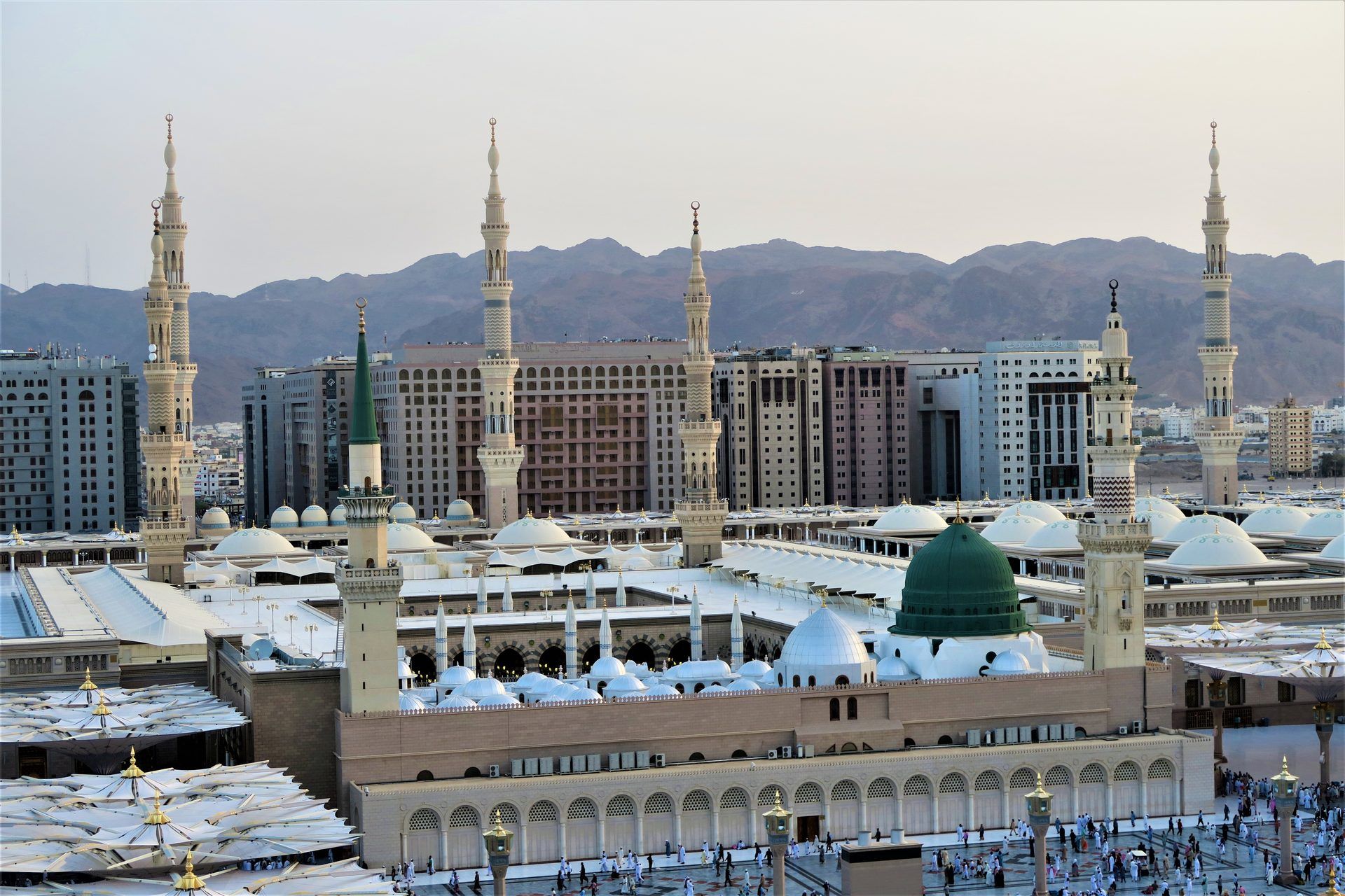 Al-Masjid an-Nabawi (The Prophet's Mosque) 3
