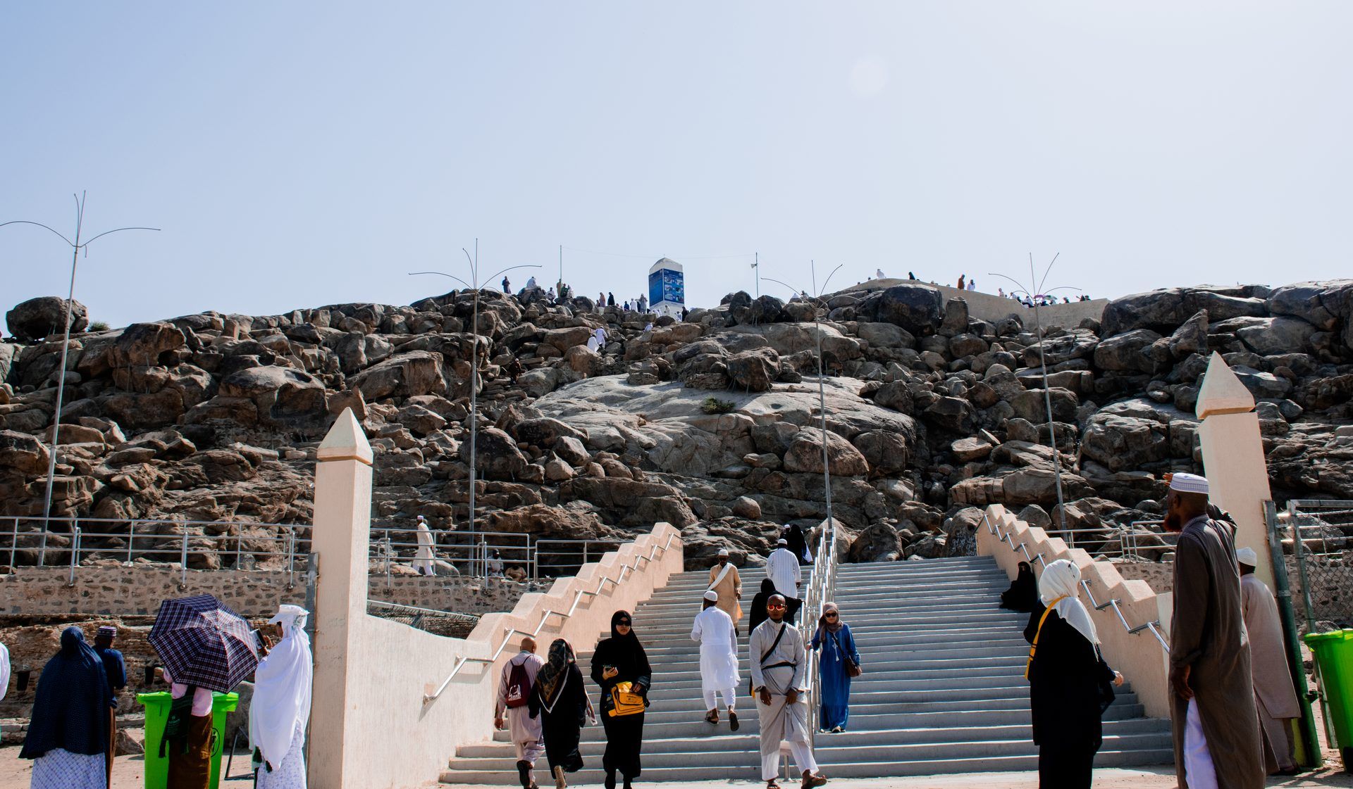 Mount Arafat / Jabal al-Rahmah (Mount of Mercy) 1