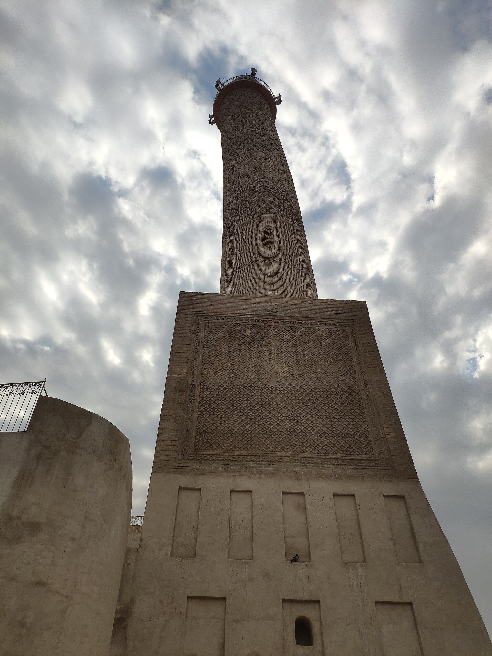 Al-Hadbaa Minaret