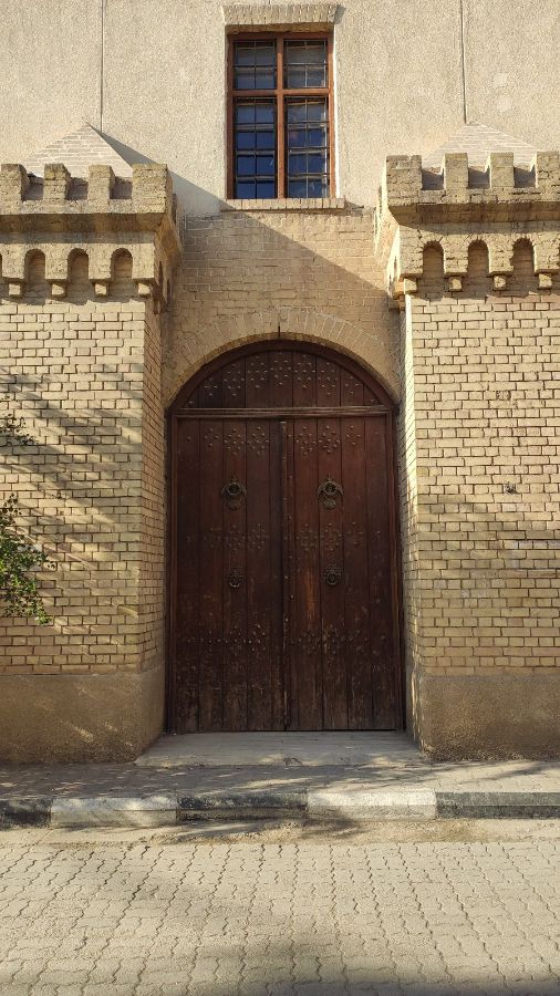 Al Qishla Building