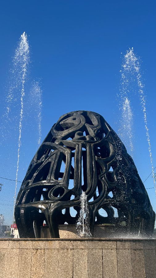 Baghdad’s Verses Monument 2