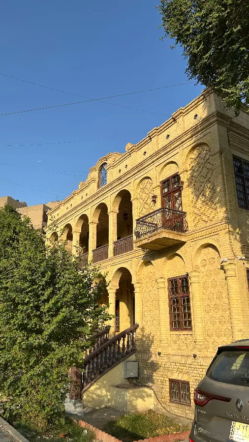 ڈھیر فیملی ہومز