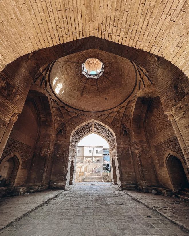 The Saray Gate 2