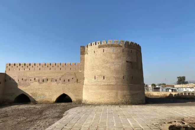 The Middle Gate of Baghdad 3
