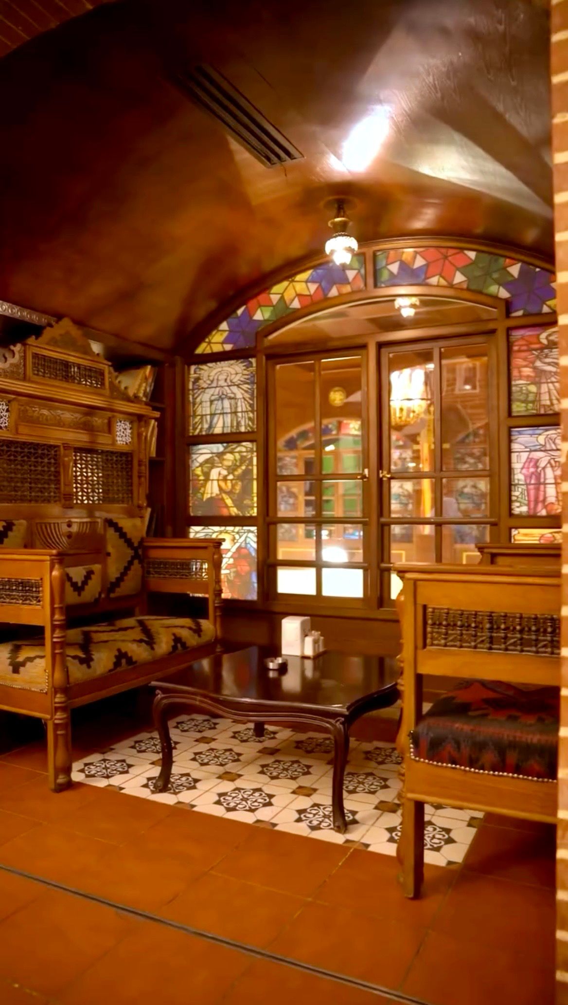Antik Khana Restaurant 3