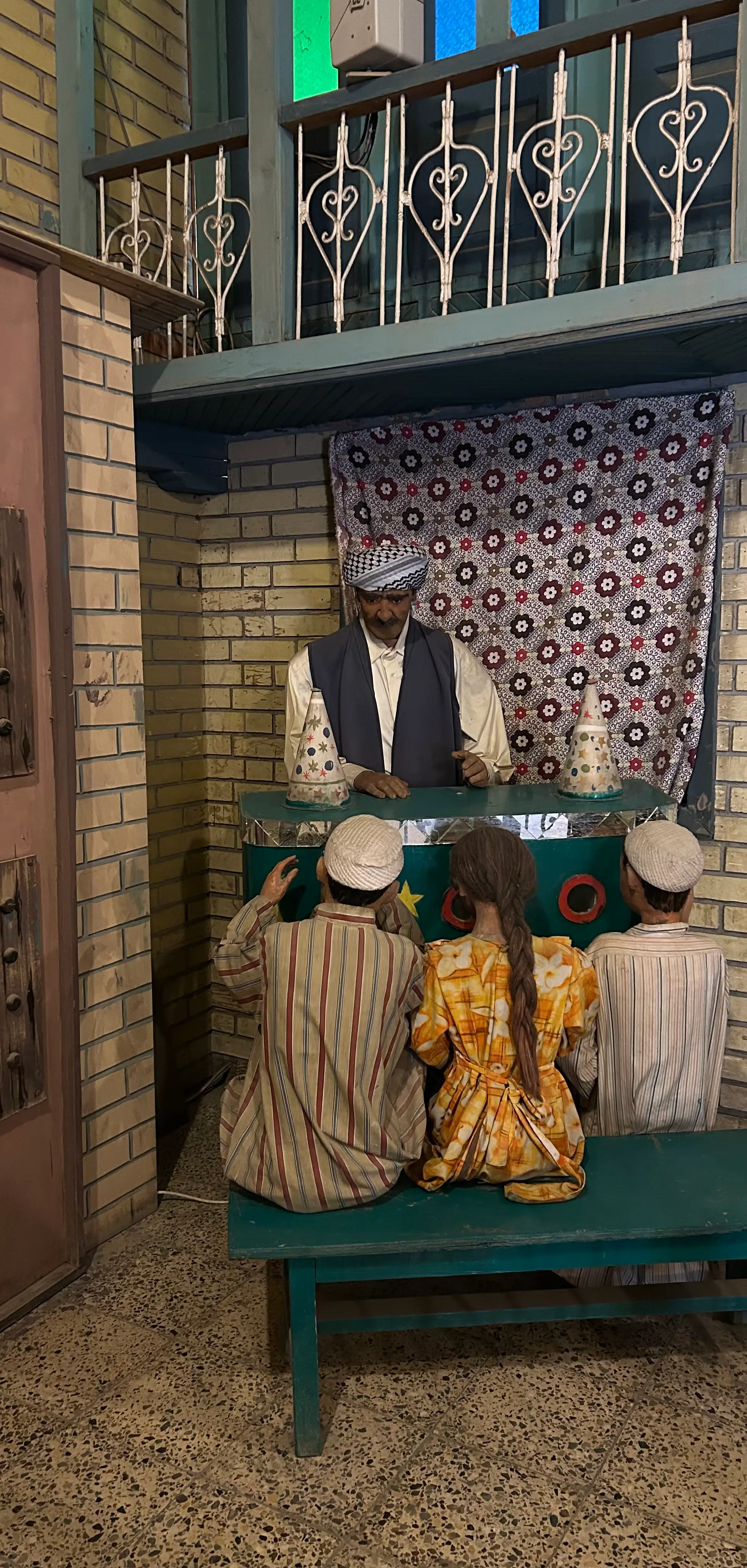 صندوقِ دنیا