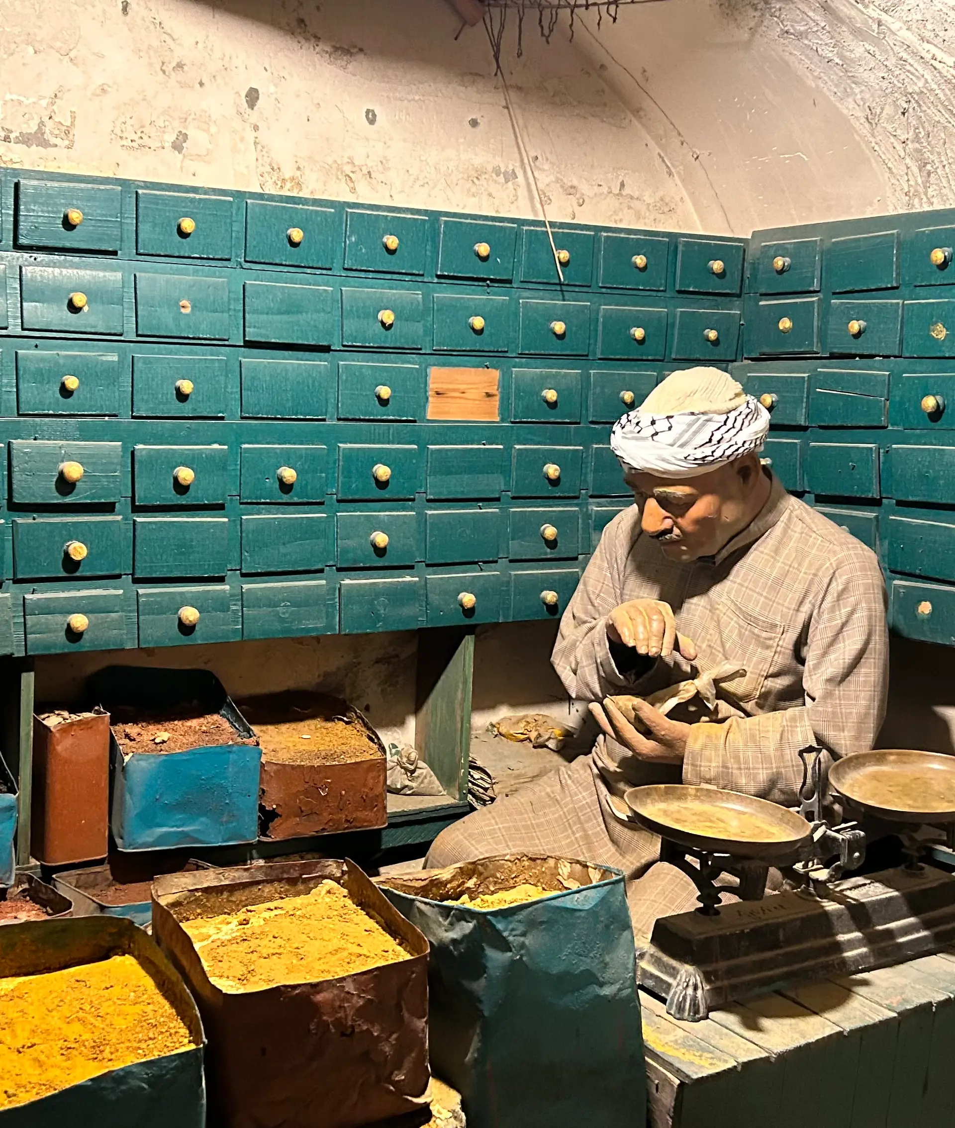 عطار (مسالے بیچنے والا)